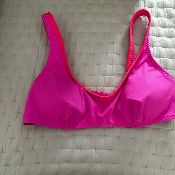 Fabletics Sunset scoop swim top - Picture 2 of 3